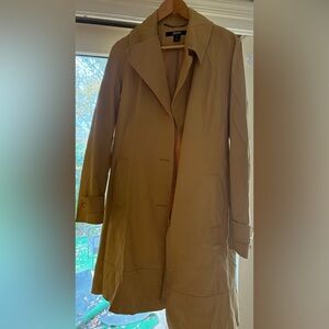 DKNY Women's Camel Trench Coat - Classic Single-Breasted Style